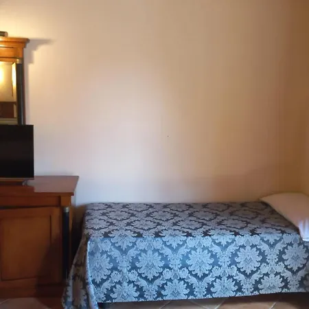 Hotel Quadrifoglio Roma Eur-2